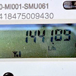 Menbild 5 visar det aktuella flödet genom vattenmätaren.